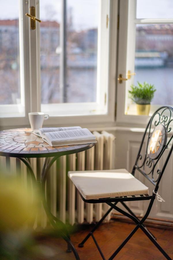 Exclusive Apartment With A View Of Prague Castle And Vltava River Exterior foto